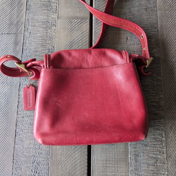 Vintage Coach Legacy Companion Flap Turn Lock Crossbody Red Leather 9715 - Picture 5 of 9